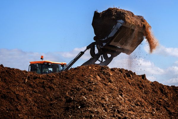 Dirt Spreading in Birmingham